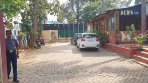 Iroomz Spot Valley - Image 4