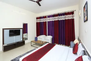 OYO 9488 IStay Serenity Villa - Image 5