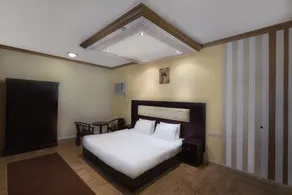 Quite Night Hotel Apartments - Image 3