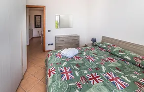 Nice Apartment in Policastro Bussentino With 2 Bedrooms and Wifi - Image 3