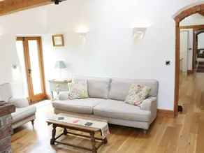 Kerry Ridge Barn - Image 2