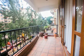 Serene Valley Apartments & Spa - Image 2