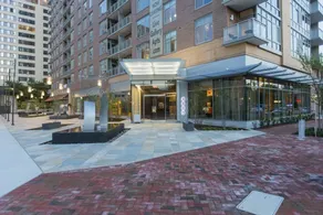 Global Luxury Suites at Park Crest Lofts - Image 5