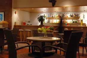 Blue Crane Hotel Apts - Image 5