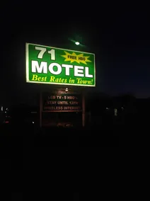 71 Motel Nevada - Image 4