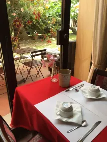 Hotel Crocini - Image 2