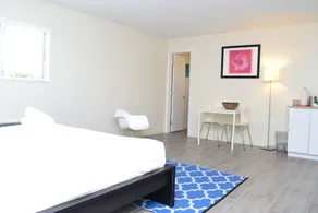 The Reef Hotel - Image 4