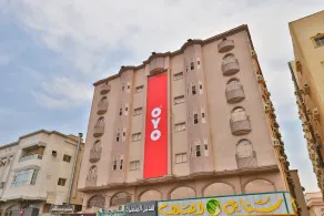 Hotel Hadeel Al Motamayezah by OYO Rooms - Image 3