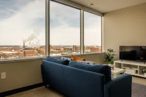 FRONTDESK Flashcube Apts Downtown Kansas City - Image 2