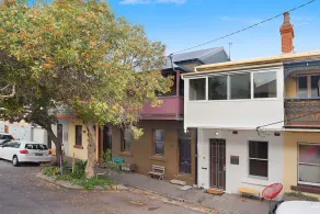 Newcastle Short Stay Accommodation - 9 Alfred Street - Image 5