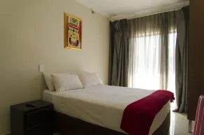 Emthonjeni Bed & Breakfast - Image 3