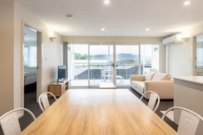 Warners Bay Apartments - Image 2