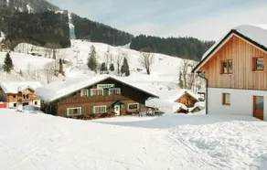 Stunning Home in Altaussee With 3 Bedrooms, Sauna and Wifi - Image 3