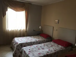 Roy Home - Image 2