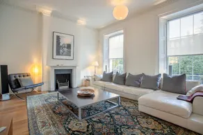 3 Bedroom Family House in Regents Park - Image 5