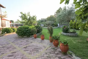 Theodora Studios & Suites - Image 3