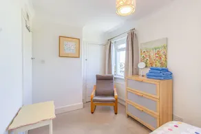 2 Bay View - Image 2