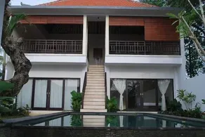 Villa Red Wood Forest - Image 5