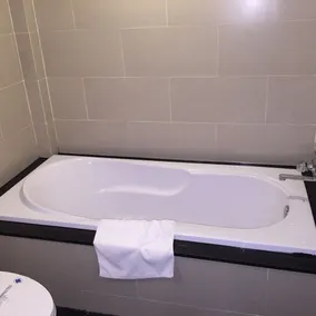 CCentral Hotel Bui Vien - Image 2