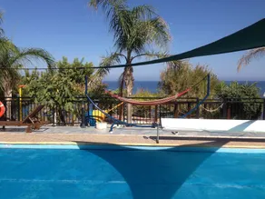 Astrofegia Beachfront Villa - Image 2