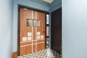 OYO 60767 Dolphin Hotel - Image 3
