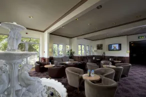 Bay Broadway Park Hotel - Image 4