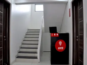 Hotel Milind Villa By OYO Rooms - Image 4