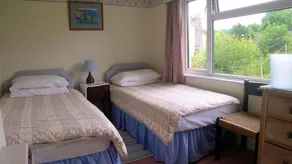 Court Vale Cottage - Image 2