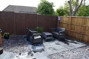 Impeccable1 Double bed Cabin in Poole With Hot Tub - Image 4
