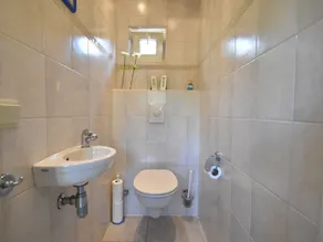Detached Holiday Home in Zeeland With Panoramic Views, Lots of Privacy, Large Garden - Image 4