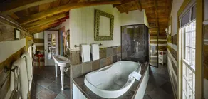Burlington's Willis Graves Bed and Breakfast Inn - Image 4