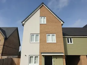Beautiful Accommodation/prime Location - Image 4