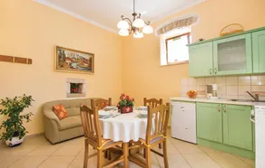 Amazing Home in Barban With 1 Bedrooms - Image 2