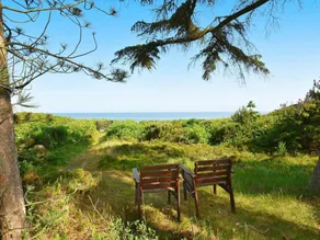 Chic Holiday Home in Hovedstaden Near Sea - Image 5