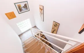 Stunning Home in Bosiljevo With Wifi and 4 Bedrooms - Image 4