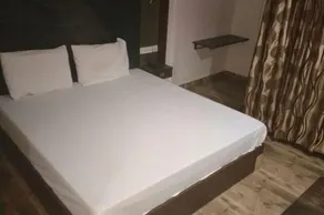 Hotel International - Image 3
