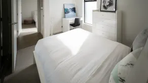 The Kew Apartment - Image 2