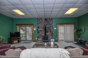 Schmidt Lodge House - Image 4
