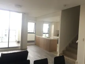 Two bedrooms high rise apartment with view - Image 2