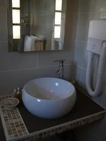Summerhill Country House - Image 2