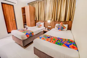 FabHotel Hyson International - Image 2