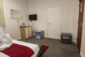 Rosalee Hotel - Image 3
