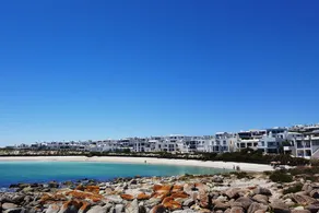 Zeewolf, Langebaan 6-sleeper - Image 3