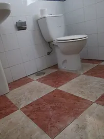 Hostal Center - Image 2