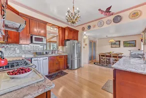 Lush And Warm 2br House In Sonoma 2 Bedroom Home by Redawning - Image 1