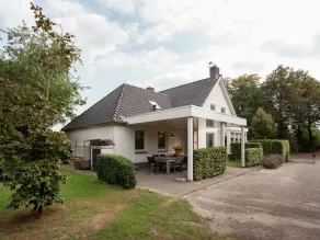Majestic, large holiday home near Leende, detached and located between meadows and forests - Image 4