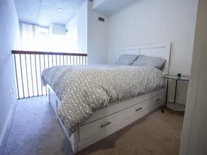 Pinnacle Suites Trendy 2 Story Loft - Image 3