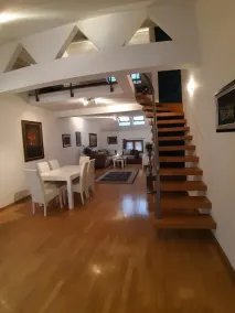 Queen's Apartments - Image 5