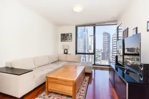 PIPER, 1BDR Southbank Apartment - Image 2