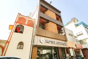 Hotel Adarsh by OYO Rooms - Image 3